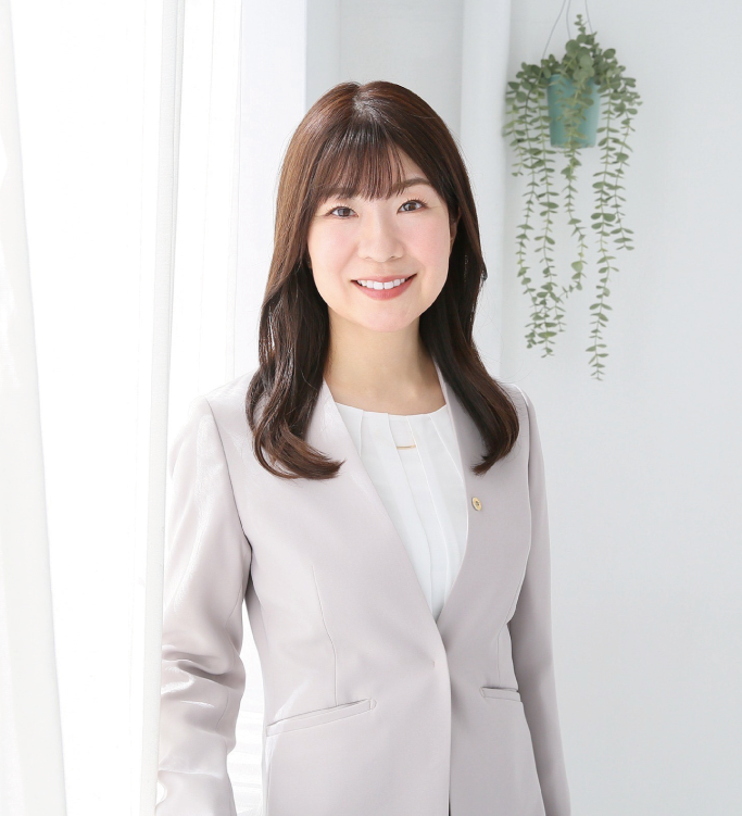 代表 西山嘉子